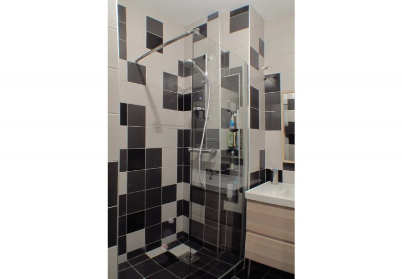 Douche italienne en faïence